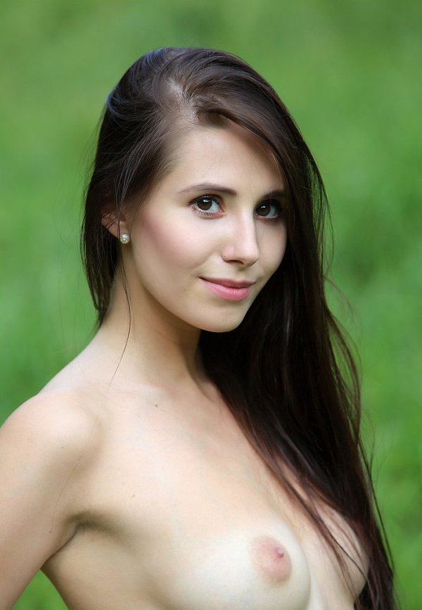 Алла, 18